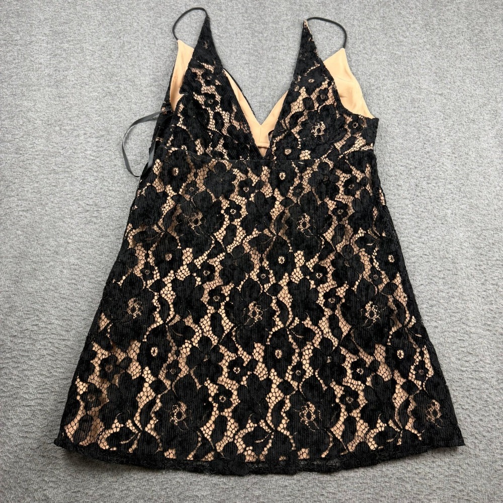 Free People Night Shimmer Lace Mini Dress Black Nude V-Neck OB1085702 Size 6 - Picture 2 of 8